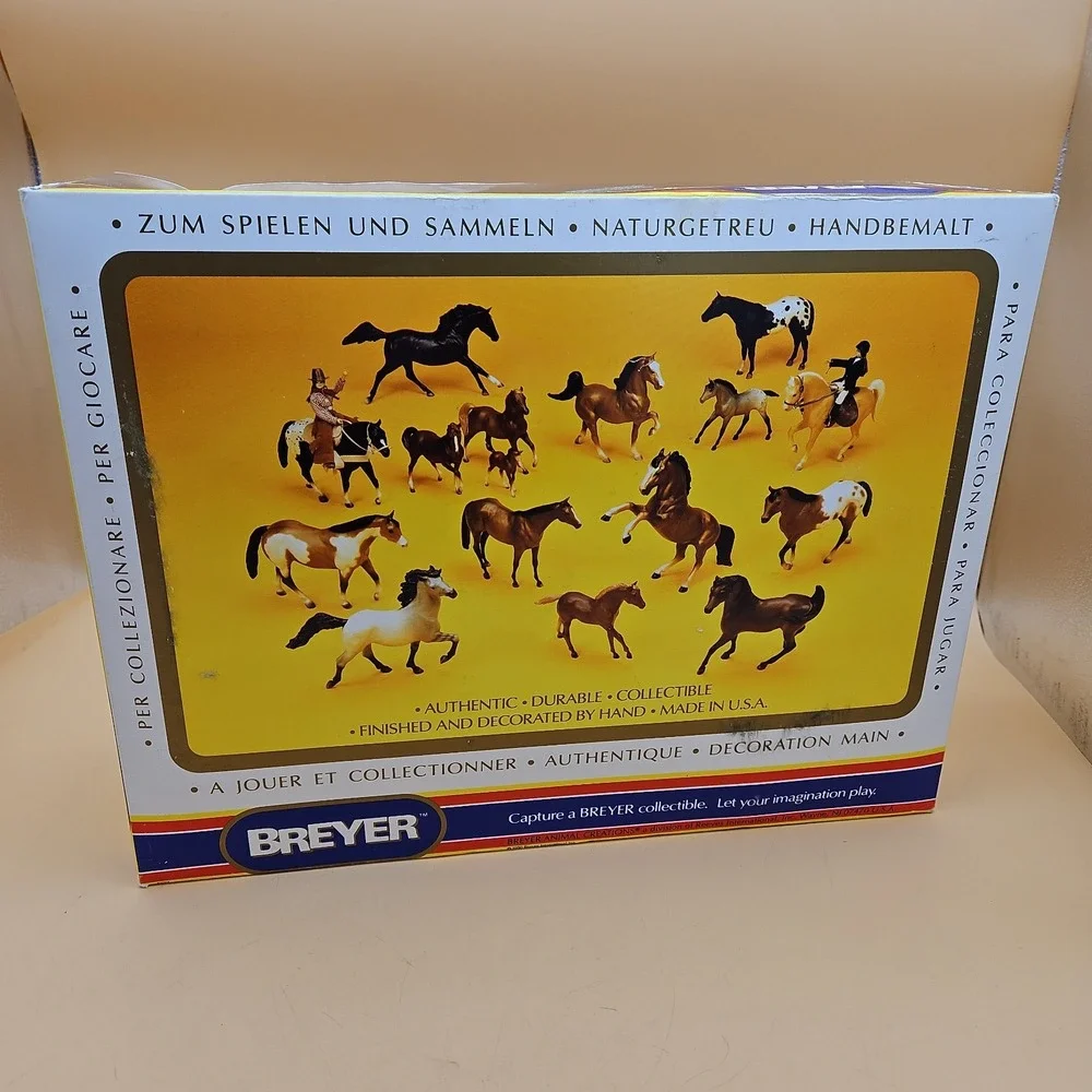 Retired Breyer Horse #472 Huckleberry Bey Champion Arabian Stallion NIB NEW